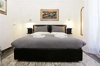 Houspitality Caesar Bed & Breakfast 4*